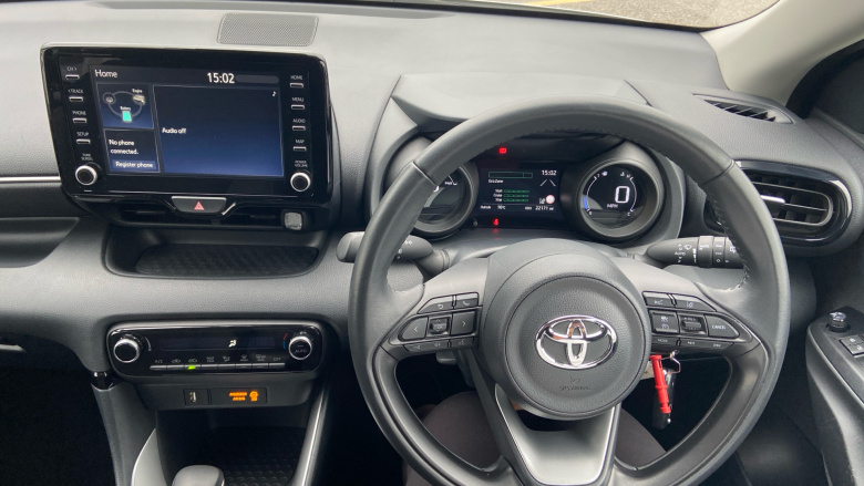 Toyota Yaris 1.5 Hybrid Design 5dr CVT Hybrid Hatchback